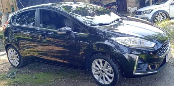 FORD FIESTA 1.6 TI-VCT FLEX TITANIUM POWERSHIFT